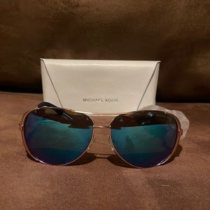 Woman’s Michael Kors sunglasses